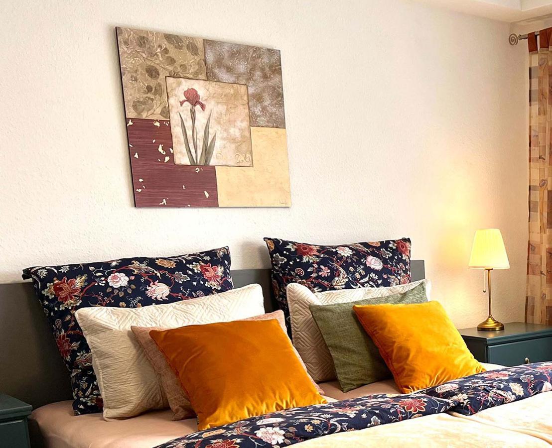 Ferienwohnung Goodtimes Hausen Uber Aar Esterno foto