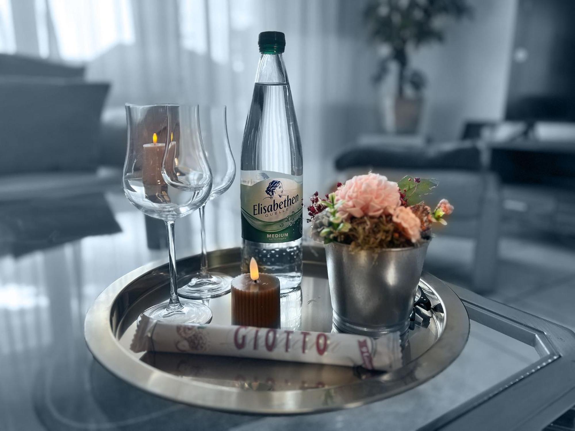 Ferienwohnung Goodtimes Hausen Uber Aar Esterno foto
