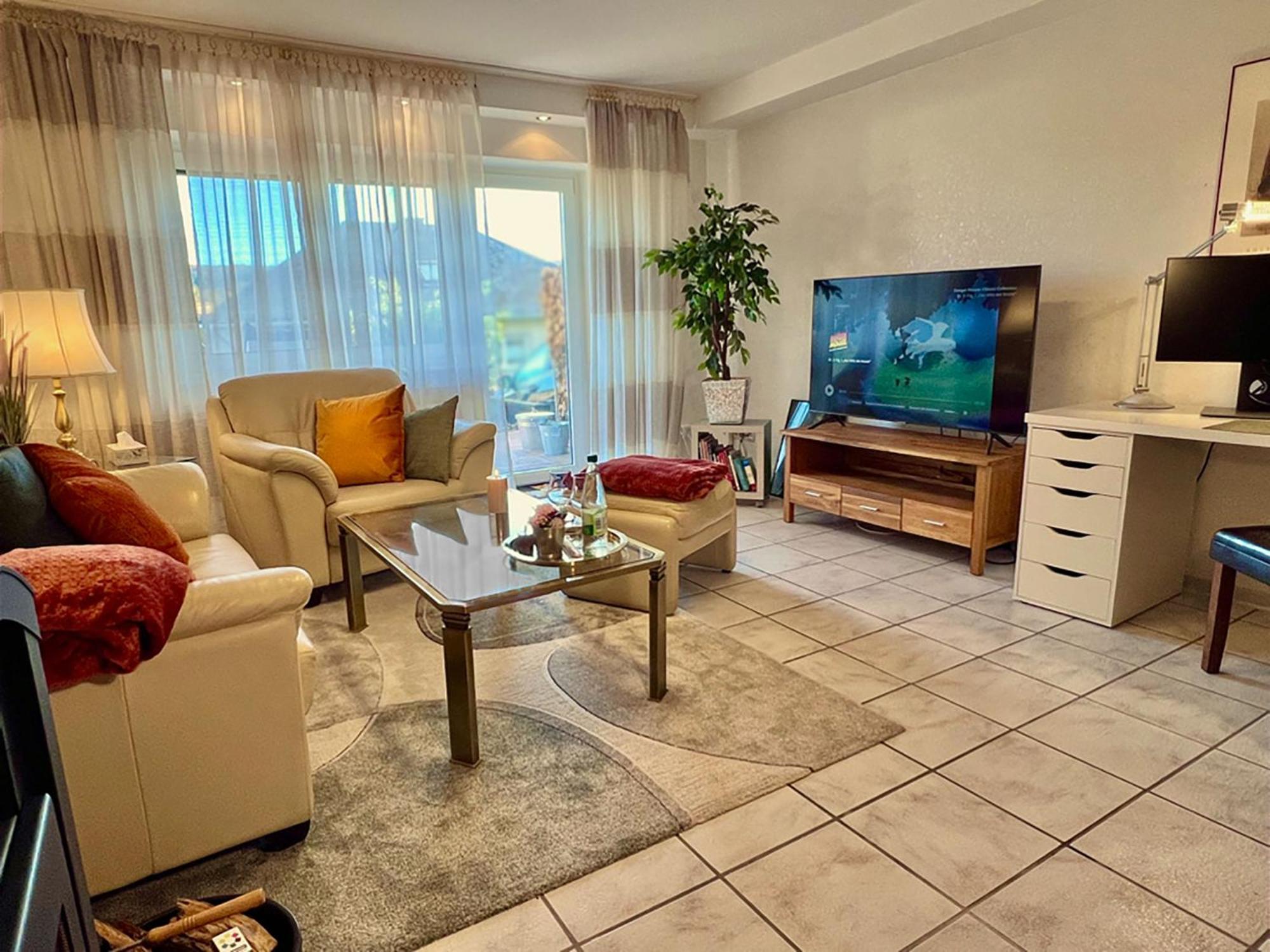 Ferienwohnung Goodtimes Hausen Uber Aar Esterno foto
